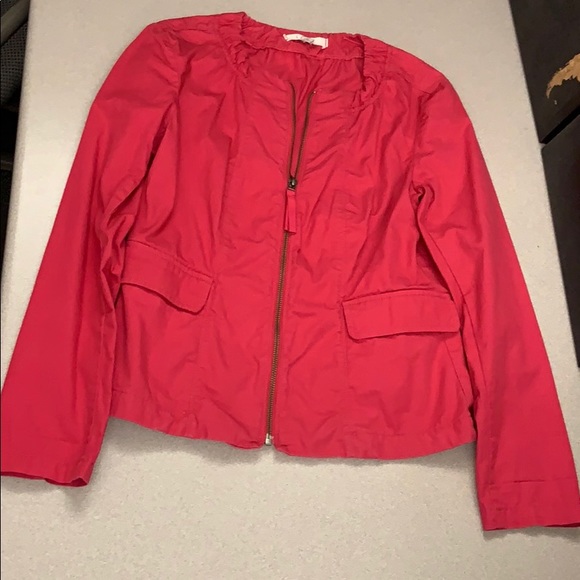 LOFT Jackets & Blazers - 💕Stylish LOFT blazer